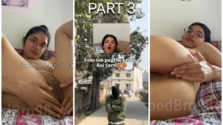 VIRAL ON MEMES SUPER HOT SLUT TEASING HER HOLES