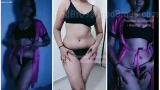 Super Hot Telegu Model In Bikni Premium Live
